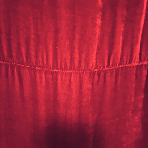 Crimson Velvet Tunic S - Picture 4 of 8